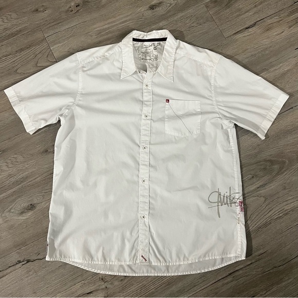 White Casual Button Down Shirt with Short Sleeves - Picture 1 of 8